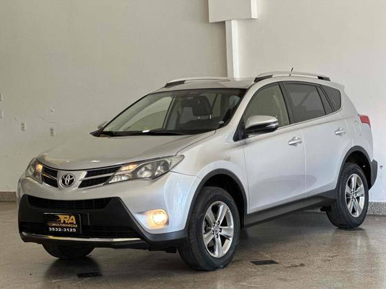 TOYOTA RAV4 2.0 TOP 4X2 16V GASOLINA 4P AUTOMÁTICO TOYOTA RAV4 2.0 TOP 4X2 16V GASOLINA 4P AUTOMÁTICO